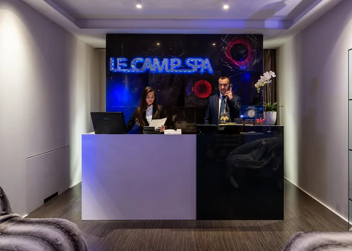 Le Camp & Hotel