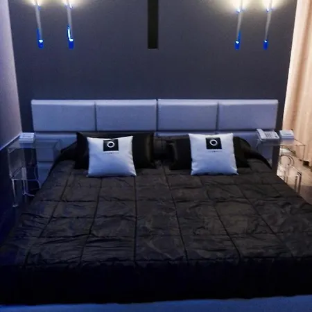 Le Camp & 4*