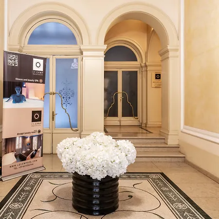 ホテル Le Camp & 4*