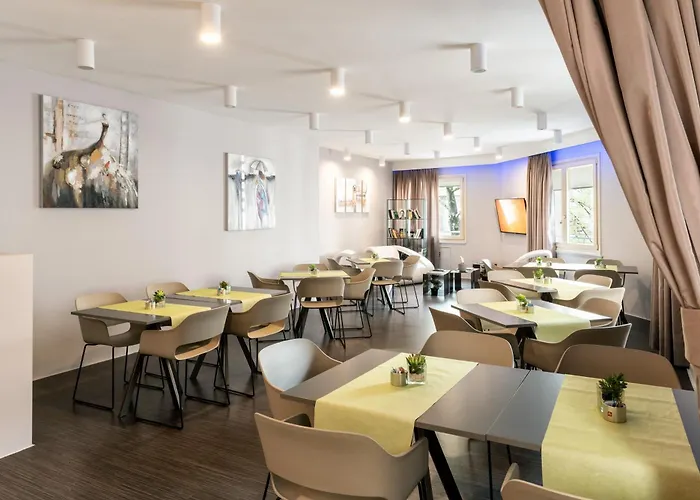 Le Camp & Отель 4*